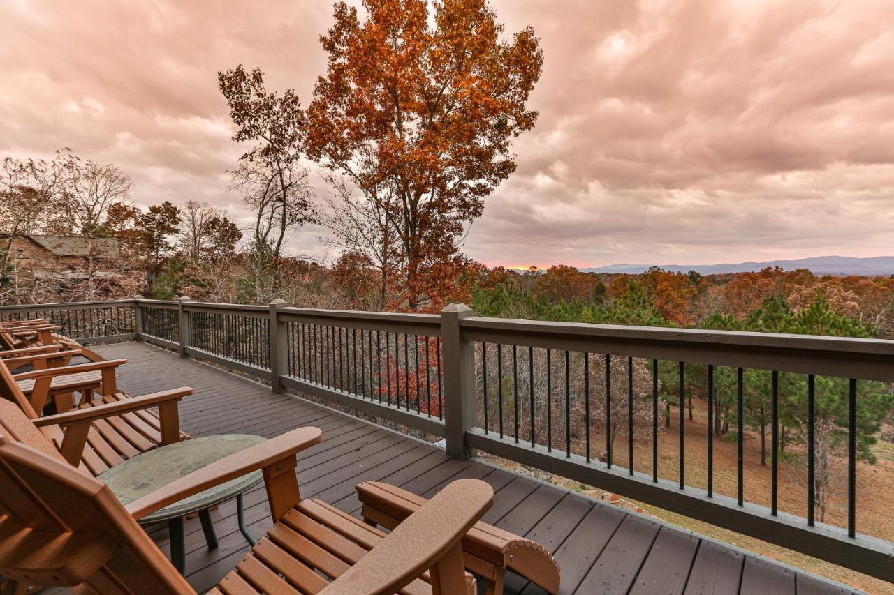 Вилла Eagles Crest - Long Range Layered Mountain Views In Peaceful Neighborhood! Mineral Bluff Экстерьер фото